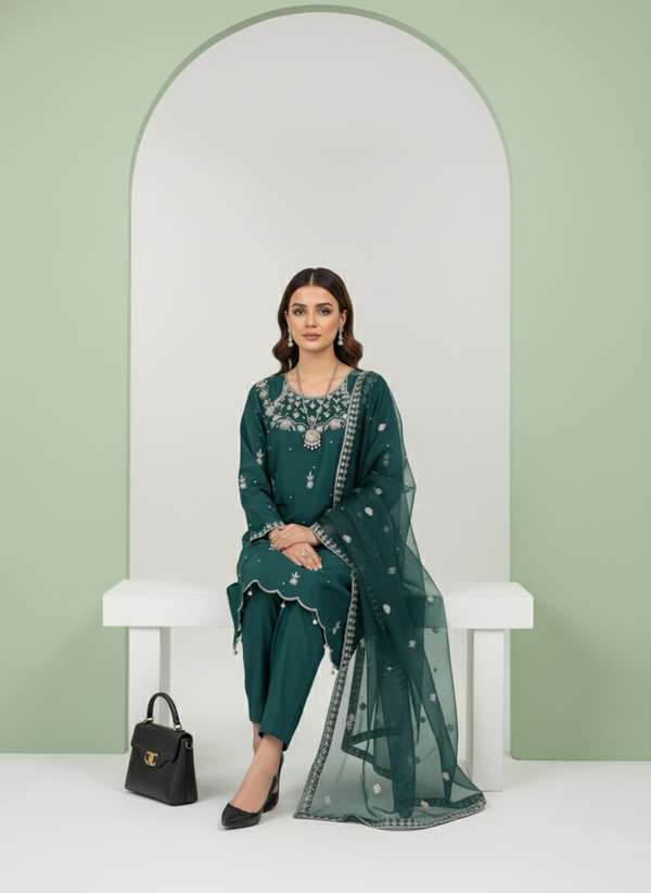 Emerald Green Embroidered 3-Piece Suit | Festive Pret Wear with Organza Dupatta